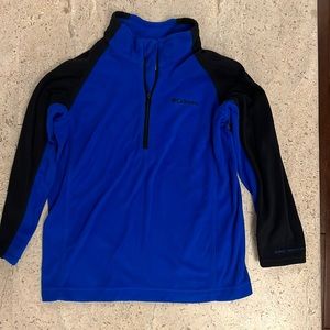 Columbia fleece pull over, youth 6/7